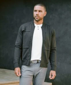 Made To Move Belt | Men's Silver Navy -Gentlemans Wardrobe Store public rec belts made to move belt men s silver navy 30449866145826