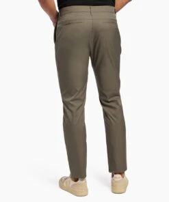 Dealmaker Chino+ | Men's Ash -Gentlemans Wardrobe Store public rec pants dealmaker chino men s ash 1153672088